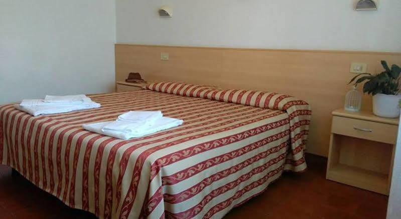 Centro Vacanze Opera Nascimbeni Hotel